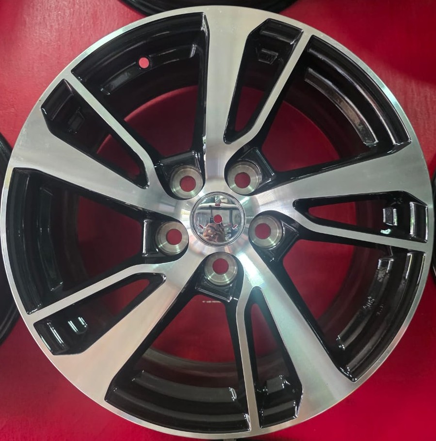 jante Toyota rav4 17 pouce